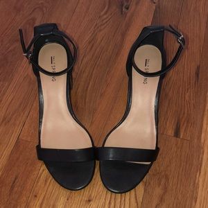 Black Strap Sandal Heel (Call It Spring)